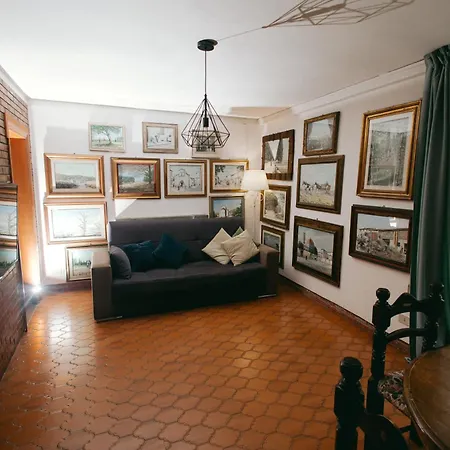 Enzo's House Lucca