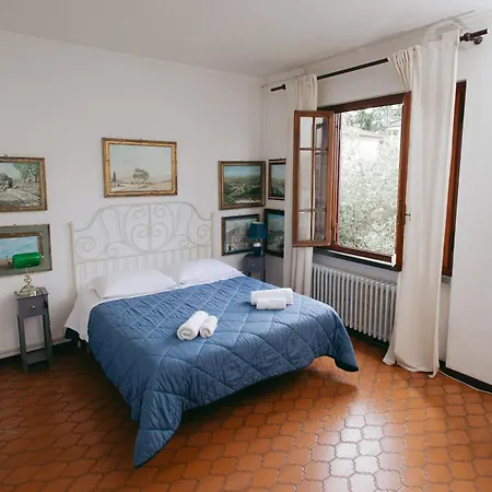 Gæstehus Enzo's House Lucca